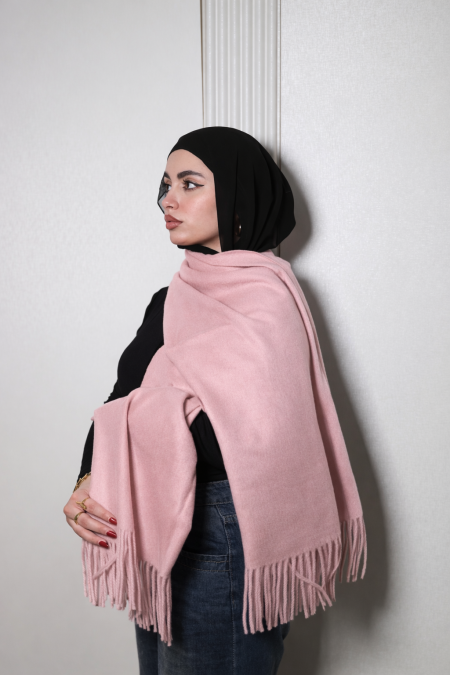 لفحة شتوية <br> <span class='text-color-warm'>سيتوفر قريبا❤️</span>