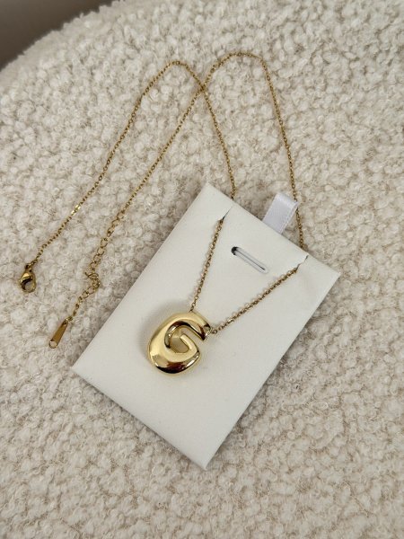 سنسال ذهبي <br> <span class='text-color-warm'>سيتوفر قريبا❤️</span>