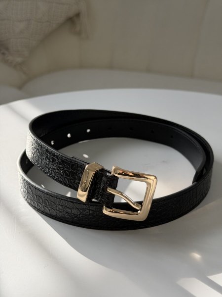 حزام جلد تمساح باللون الاسود