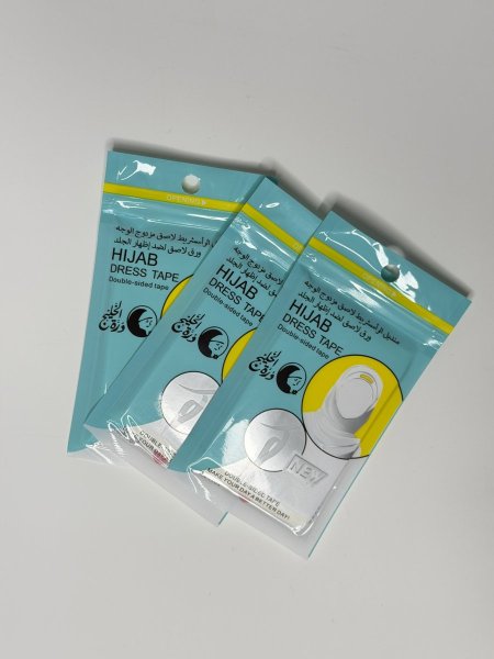 لاصقات حجاب دبل فيس “البكيت يحتوي على 72 قطعة” <br> <span class='text-color-warm'>سيتوفر قريبا❤️</span>