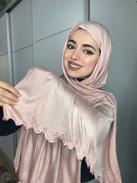 قطني مع كسرات باللون الوردي <br> <span class='text-color-warm'>سيتوفر قريبا❤️</span>