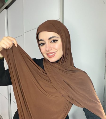 حجاب لايكرا بني <br> <span class='text-color-warm'>سيتوفر قريبا❤️</span>