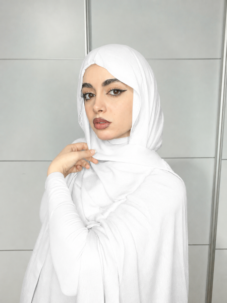 مودال ناعم ابيض