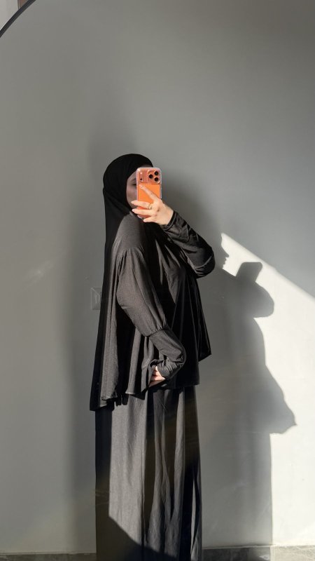 ملابس صلاة لايكرا اسود