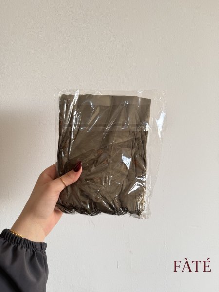اخضر زيتوني